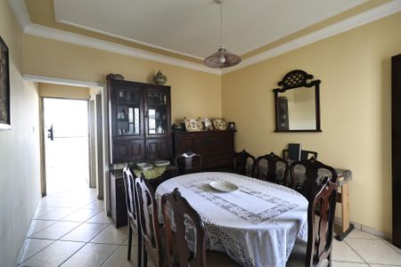 Casa à venda com 231m², 3 quartos e 2 vagasSala de Jantar