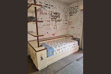 Casa à venda com 387m², 5 quartos e 4 vagas Casa à venda com 387m², 5 quartos e 4 vagasFoto 04