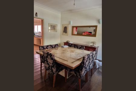 Casa à venda com 387m², 5 quartos e 4 vagas Casa à venda com 387m², 5 quartos e 4 vagasFoto 14