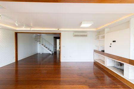 Apartamento à venda com 168m², 3 quartos e 2 vagas Apartamento à venda com 168m², 3 quartos e 2 vagasSala