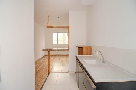 Apartamento para alugar com 40m², 2 quartos e 1 vaga Apartamento para alugar com 40m², 2 quartos e 1 vagaCozinha e Área de Serviço