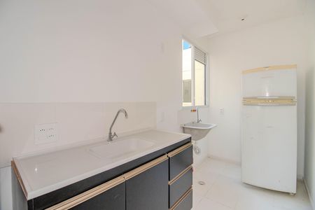 Apartamento para alugar com 40m², 2 quartos e 1 vaga Apartamento para alugar com 40m², 2 quartos e 1 vagaCozinha e Área de Serviço
