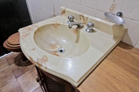 Casa à venda com 153m², 5 quartos e 2 vagasCasa 2 - banheiro