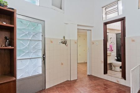 Casa à venda com 153m², 5 quartos e 2 vagasÁrea externa