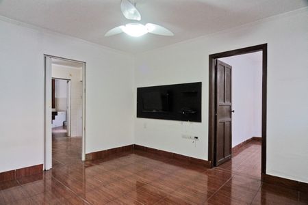 Casa à venda com 153m², 5 quartos e 2 vagasSala