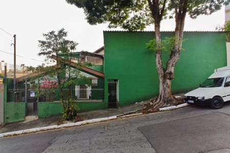 Casa à venda com 153m², 5 quartos e 2 vagasFachada + placa