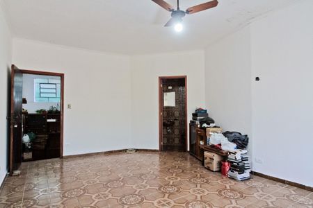 Casa à venda com 153m², 5 quartos e 2 vagasSuíte