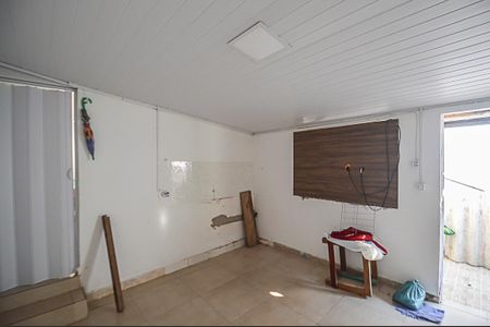 Casa à venda com 150m², 1 quarto e 3 vagasKitnet 2
