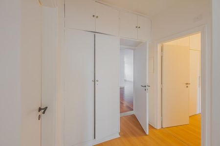 Apartamento à venda com 142m², 3 quartos e 1 vagaCorredor