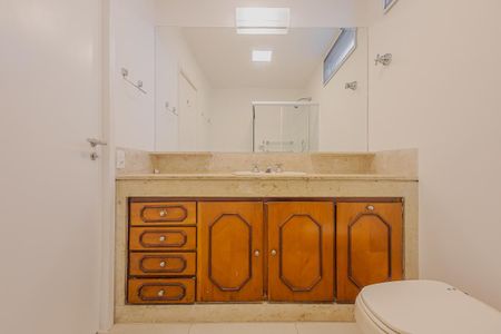 Apartamento à venda com 142m², 3 quartos e 1 vagaBanheiro da Suíte