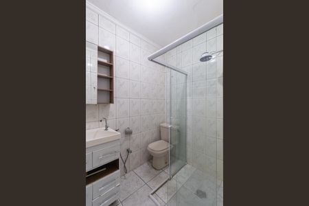 Casa à venda com 300m², 4 quartos e 2 vagas Casa à venda com 300m², 4 quartos e 2 vagasBanheiro da suíte