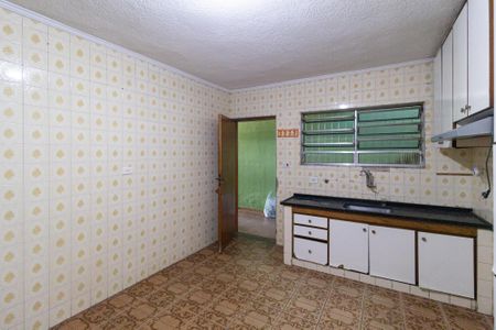 Casa à venda com 300m², 4 quartos e 2 vagas Casa à venda com 300m², 4 quartos e 2 vagasCozinha