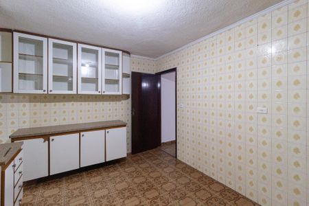 Casa à venda com 300m², 4 quartos e 2 vagas Casa à venda com 300m², 4 quartos e 2 vagasCozinha