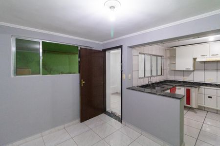 Casa à venda com 300m², 4 quartos e 2 vagas Casa à venda com 300m², 4 quartos e 2 vagasEdícula - Sala