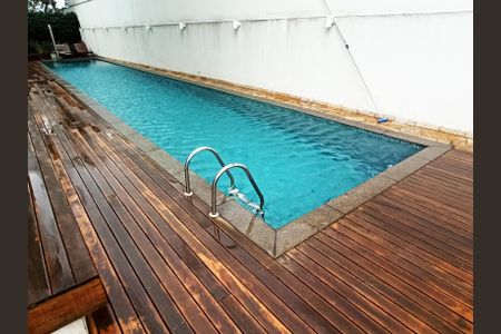 Apartamento à venda com 56m², 2 quartos e 1 vagaPiscina