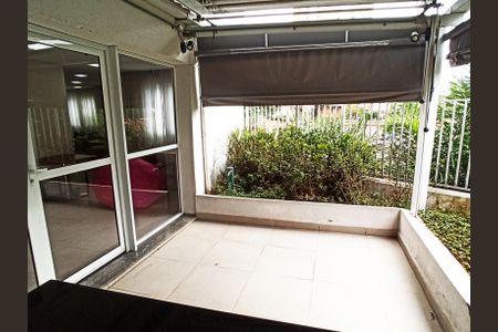 Apartamento à venda com 56m², 2 quartos e 1 vagaChurrasqueira