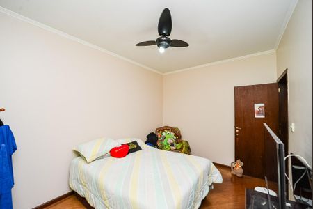 Apartamento à venda com 71m², 2 quartos e 1 vagaQuarto 2