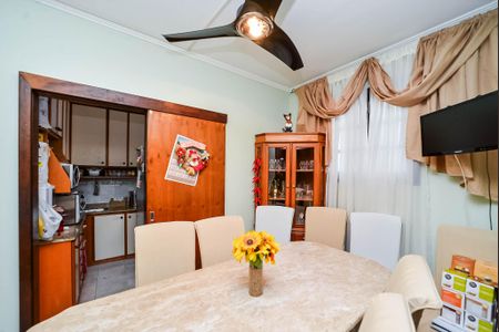 Apartamento à venda com 71m², 2 quartos e 1 vagaSala de Jantar