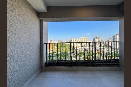 Studio à venda com 29m², 1 quarto e sem vaga Studio à venda com 29m², 1 quarto e sem vagaVaranda