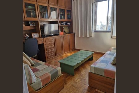 Apartamento à venda com 188m², 4 quartos e 2 vagas Apartamento à venda com 188m², 4 quartos e 2 vagasQuarto 4