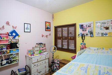 Casa à venda com 255m², 4 quartos e 7 vagasQuarto 2