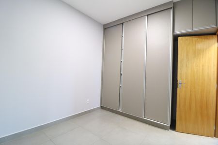 Apartamento para alugar com 81m², 2 quartos e 1 vagaQuarto 1