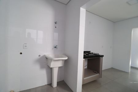 Apartamento para alugar com 81m², 2 quartos e 1 vagaÁrea de Serviço