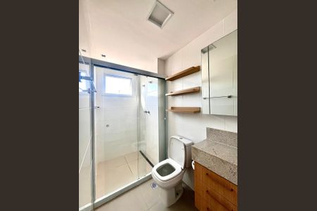 Apartamento à venda com 70m², 2 quartos e 2 vagasBanheiro Suíte