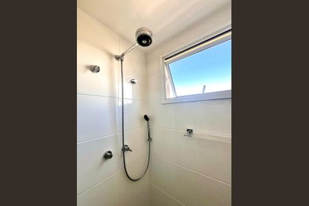 Apartamento à venda com 70m², 2 quartos e 2 vagasBanheiro Social