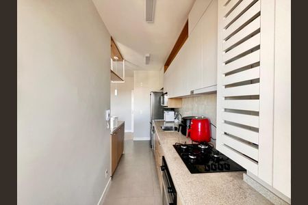 Apartamento à venda com 70m², 2 quartos e 2 vagasCozinha