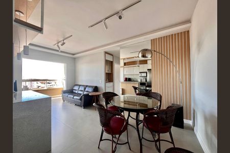 Apartamento à venda com 70m², 2 quartos e 2 vagasSala