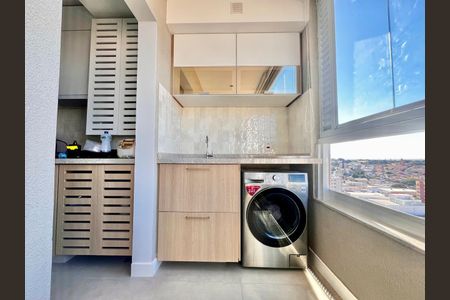 Apartamento à venda com 70m², 2 quartos e 2 vagasÁrea de Serviço