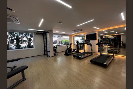 Apartamento à venda com 70m², 2 quartos e 2 vagasAcademia