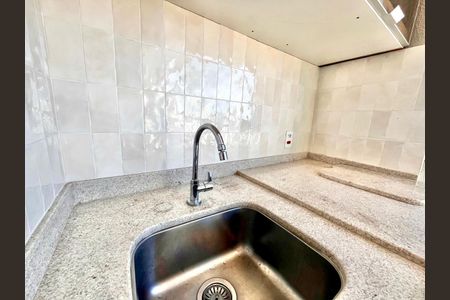 Apartamento à venda com 70m², 2 quartos e 2 vagasÁrea de Serviço