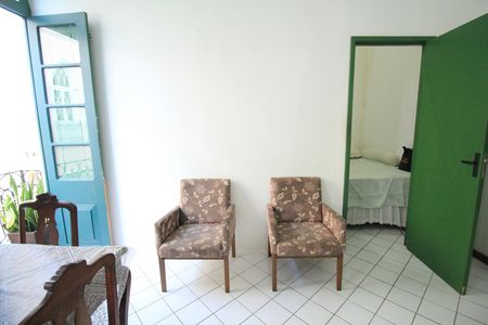 Apartamento para alugar com 94m², 4 quartos e sem vagaSala