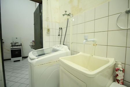 Apartamento para alugar com 94m², 4 quartos e sem vagaBanheiro