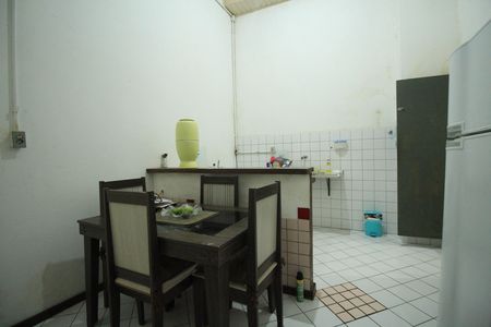 Apartamento para alugar com 94m², 4 quartos e sem vagaCozinha