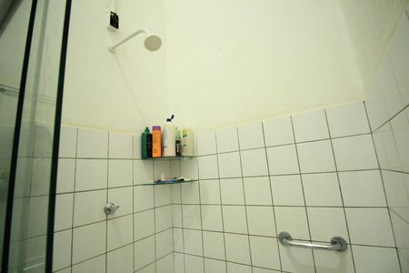 Apartamento para alugar com 94m², 4 quartos e sem vagaBanheiro