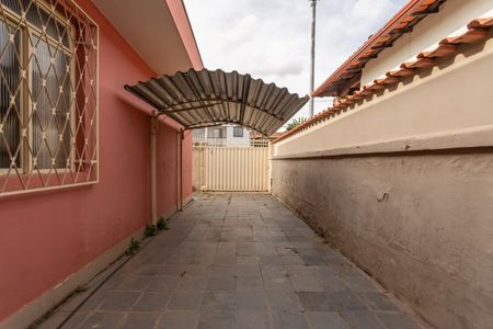 Casa à venda com 360m², 4 quartos e 2 vagasGaragem - Casa 1