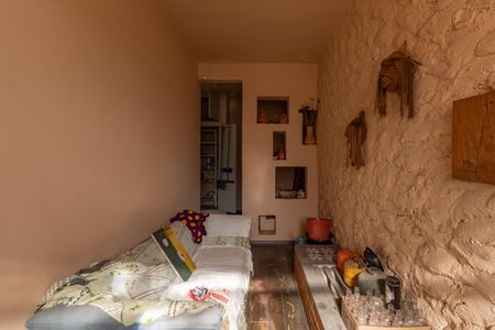 Casa à venda com 360m², 4 quartos e 2 vagasQuarto de Serviço - Casa 1