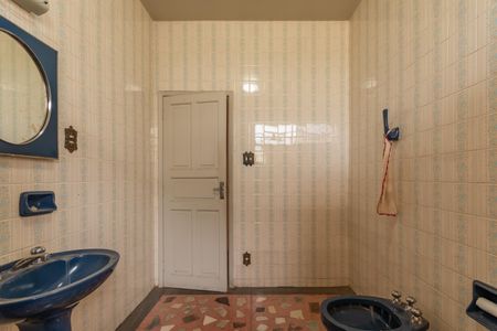 Casa à venda com 360m², 4 quartos e 2 vagasBanheiro Social - Casa 1