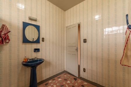 Casa à venda com 360m², 4 quartos e 2 vagasBanheiro Social - Casa 1