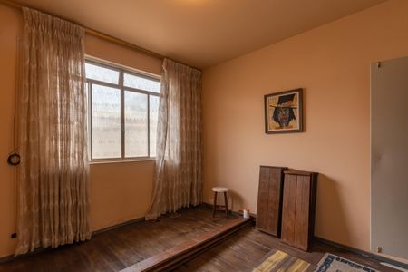 Casa à venda com 360m², 4 quartos e 2 vagasQuarto 1 - Casa 1