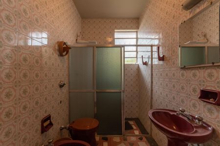 Casa à venda com 360m², 4 quartos e 2 vagasBanheiro Suíte - Casa 1