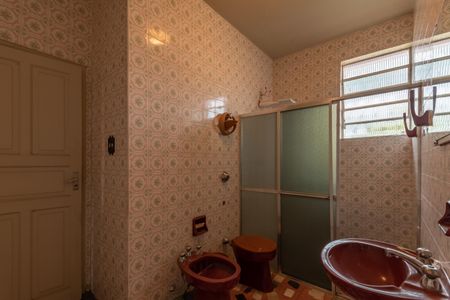 Casa à venda com 360m², 4 quartos e 2 vagasBanheiro Suíte - Casa 1