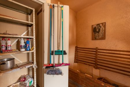 Casa à venda com 360m², 4 quartos e 2 vagasQuarto de Serviço - Casa 1