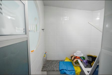 Casa à venda com 460m², 4 quartos e 4 vagas Casa à venda com 460m², 4 quartos e 4 vagasSauna