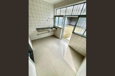 Casa à venda com 420m², 7 quartos e 8 vagasCozinha