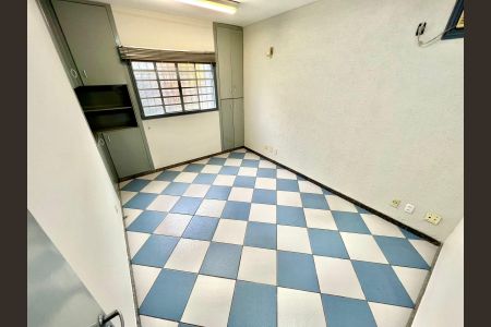 Casa à venda com 420m², 7 quartos e 8 vagasQuarto 2