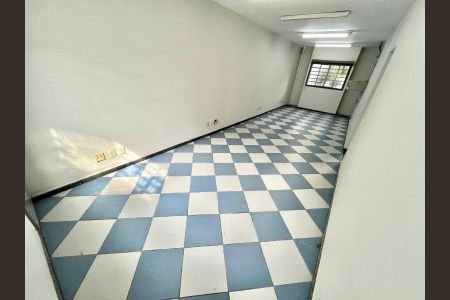 Casa à venda com 420m², 7 quartos e 8 vagasSala